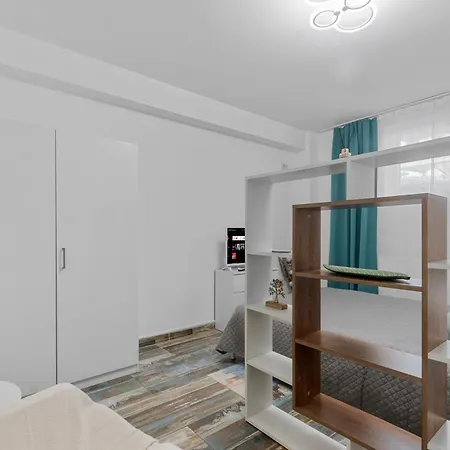 Petite Blue Apartment Rosu Exterior photo